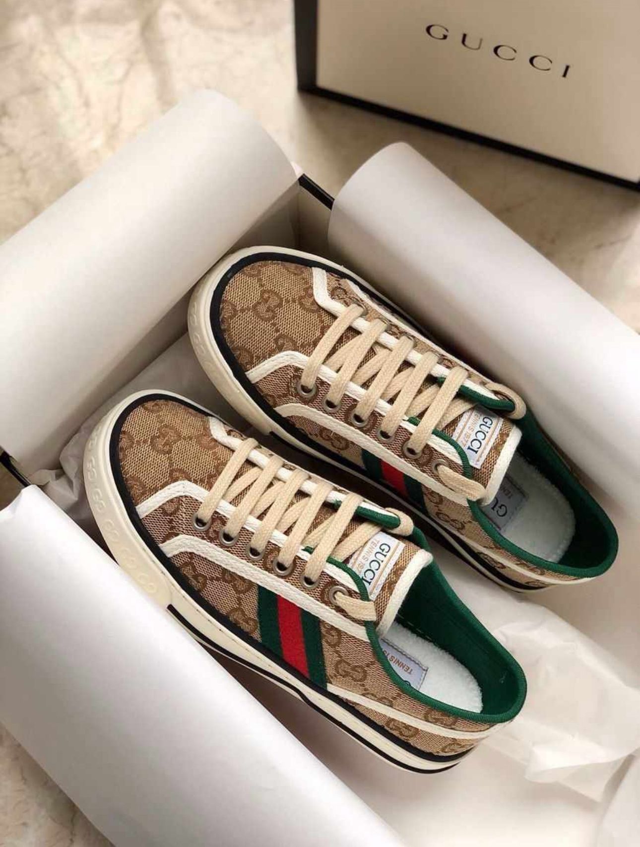 GG shoes