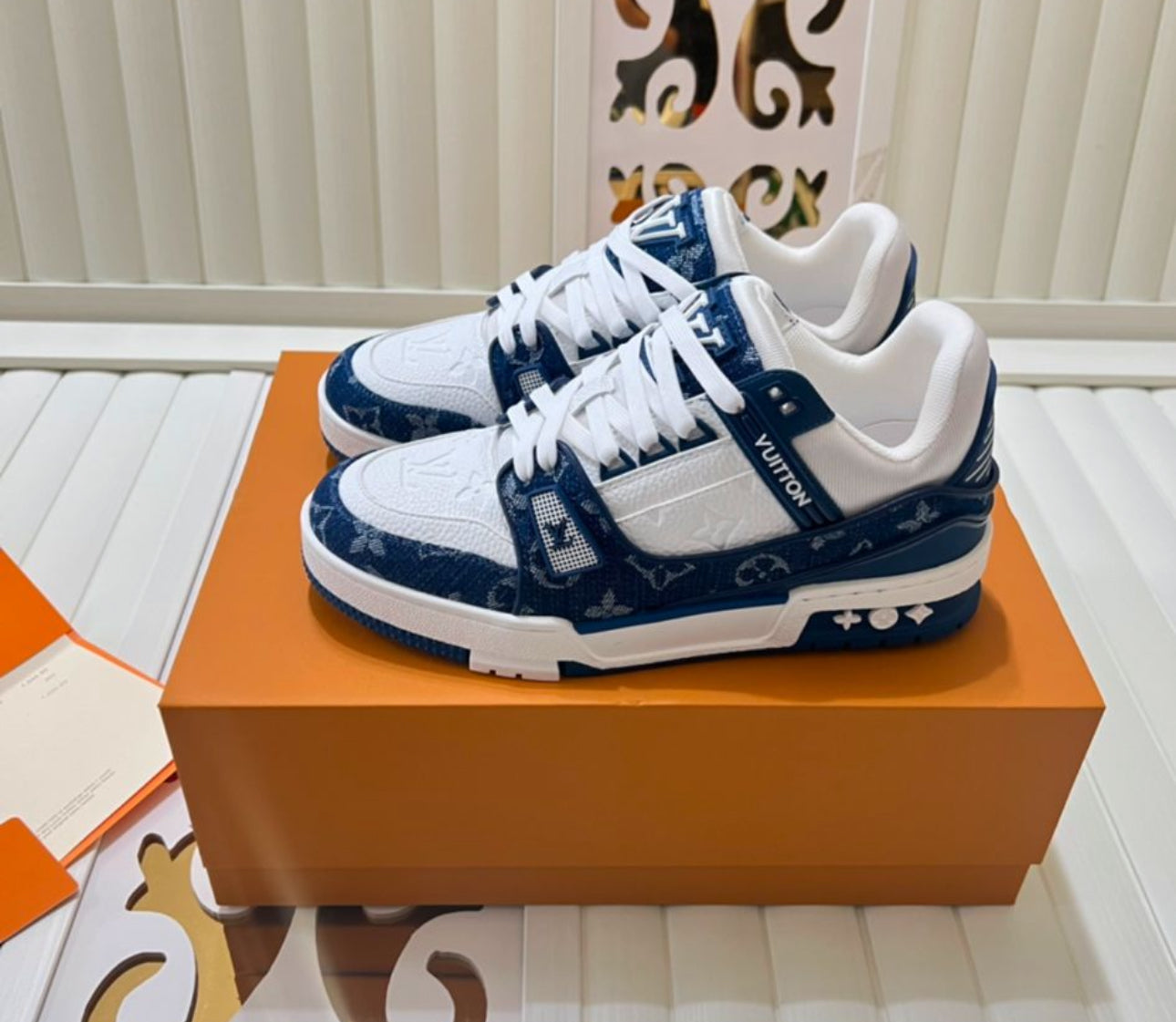 Jean shoes