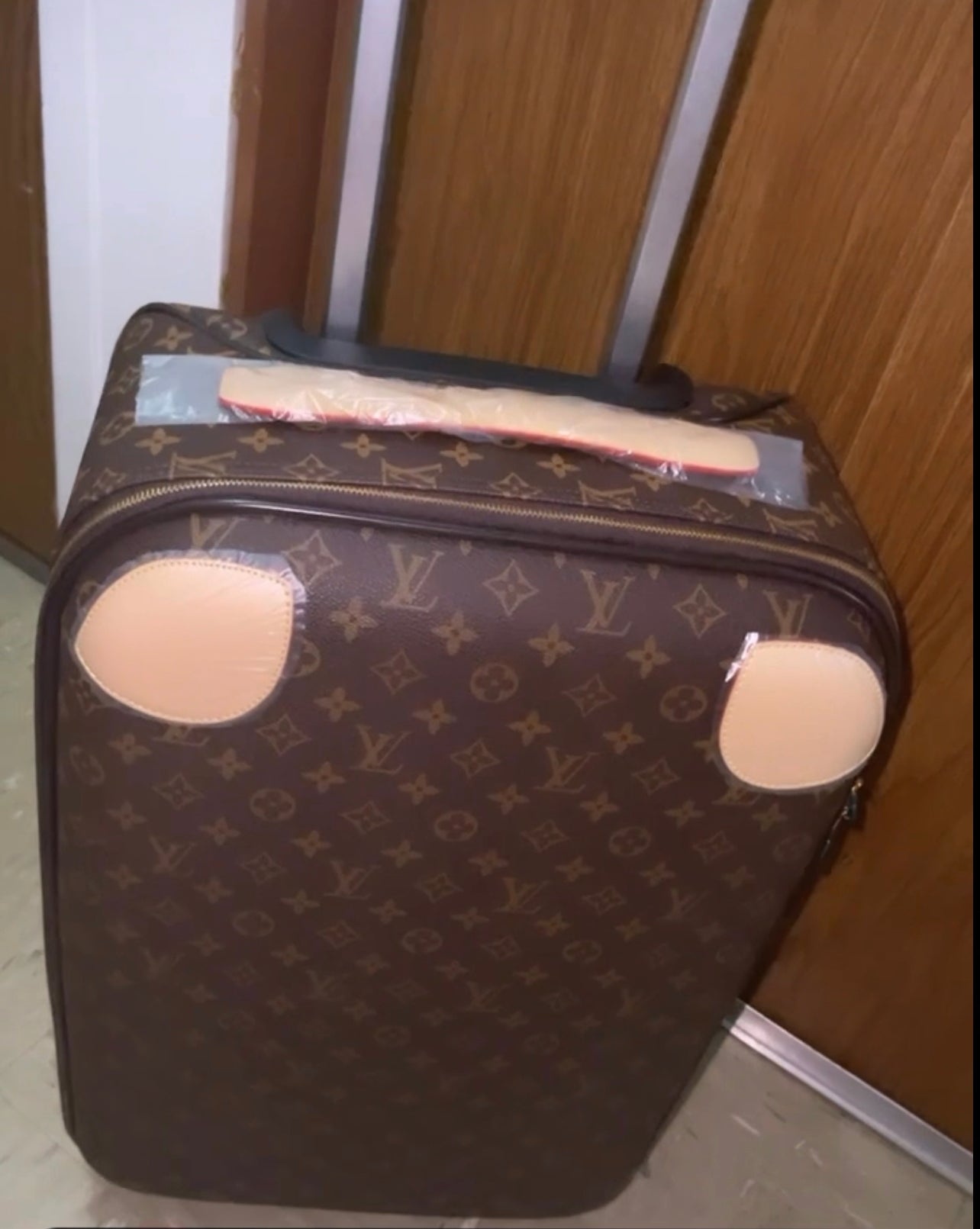SUITCASE